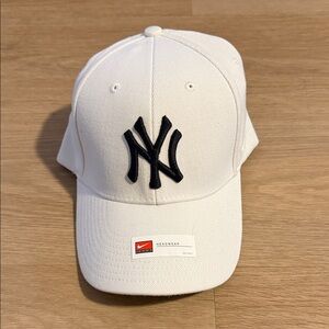 Nike Yankees Hat